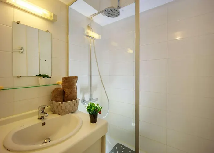 Duplex 9 Pers, Proche Telecabine A St-lary, Parking - Fr-1-296-235 サン・ラリー・スラン